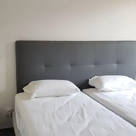 Appartement Appt Moderne Pour 4/6, Dans Avec Piscine Porto-Vecchio (Corsica)