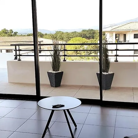 Appt Moderne Pour 4/6, Dans Avec Piscine Appartement Porto-Vecchio (Corsica)