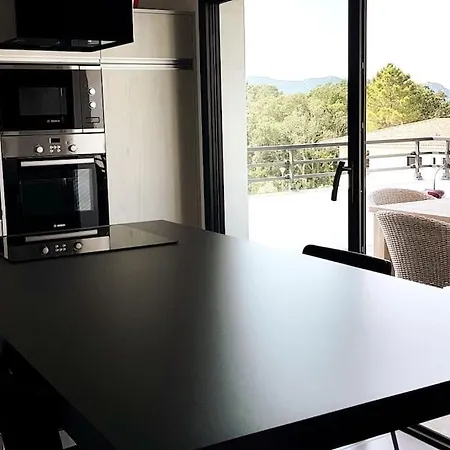 Appartement Appt Moderne Pour 4/6, Dans Avec Piscine Porto-Vecchio (Corsica)